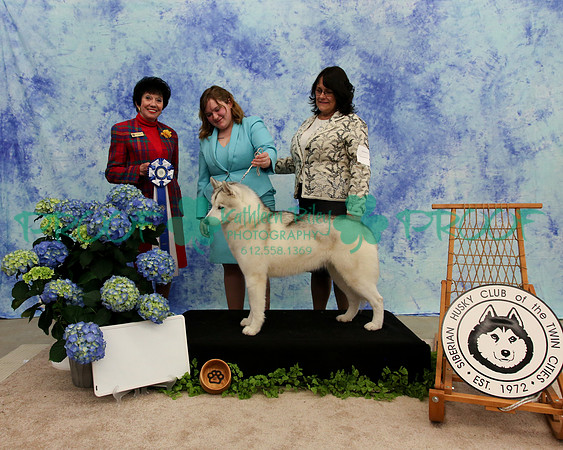 PROOF Specialty Siberian Husky Club of the Twin Cities Judge Barbara Dempsey Alderman