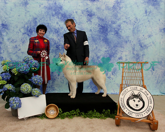 PROOF Specialty Siberian Husky Club of the Twin Cities Judge Barbara Dempsey Alderman
