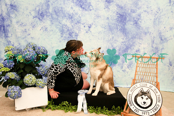 PROOF Siberian Husky Club of the Twin Cities Judge Kelly Kathlyn Boyd