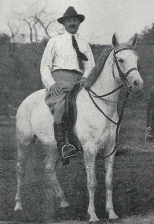 Brown_on_a_horse